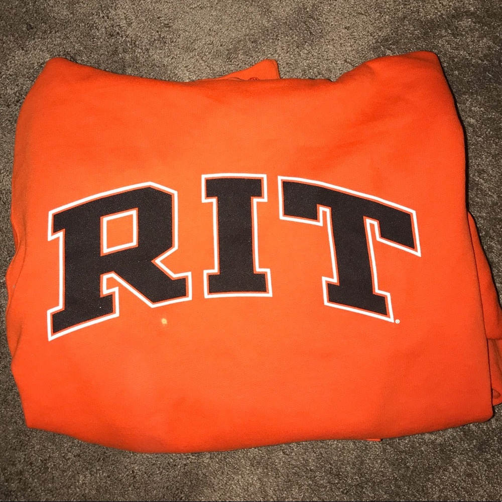 RIT Women’s Sweatshirt